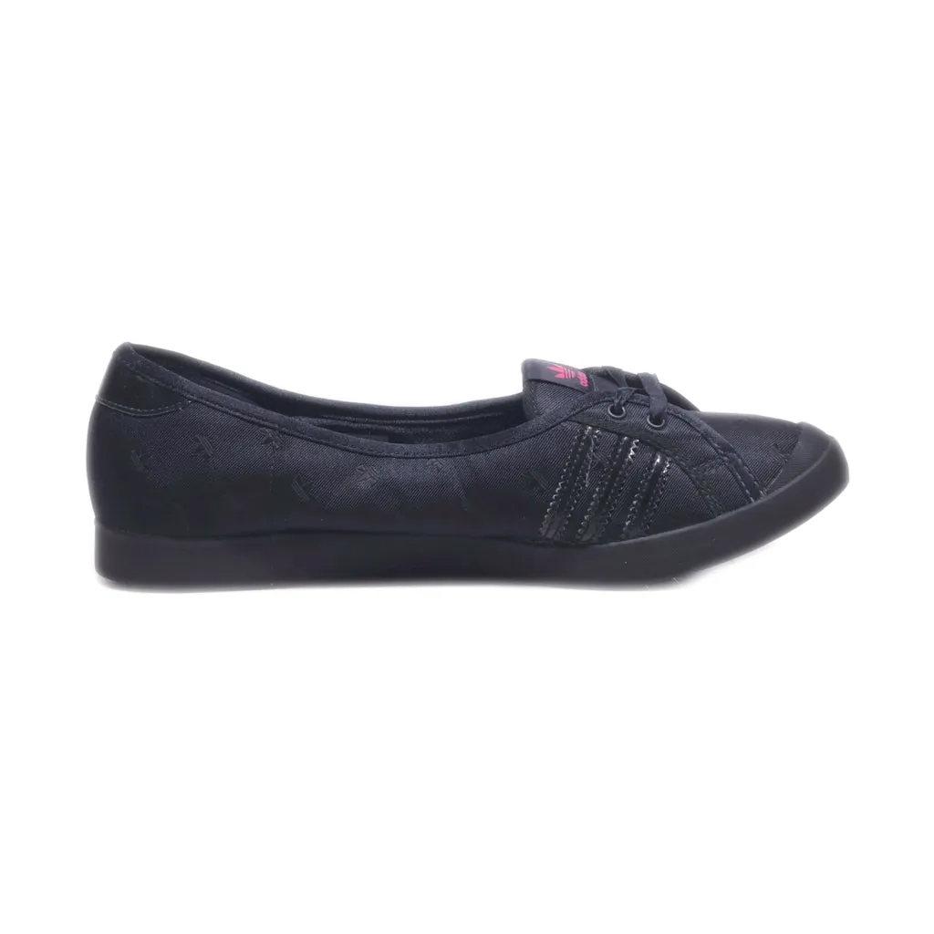Adidas Low-Top Sneakers Fabric Black Colour For Women