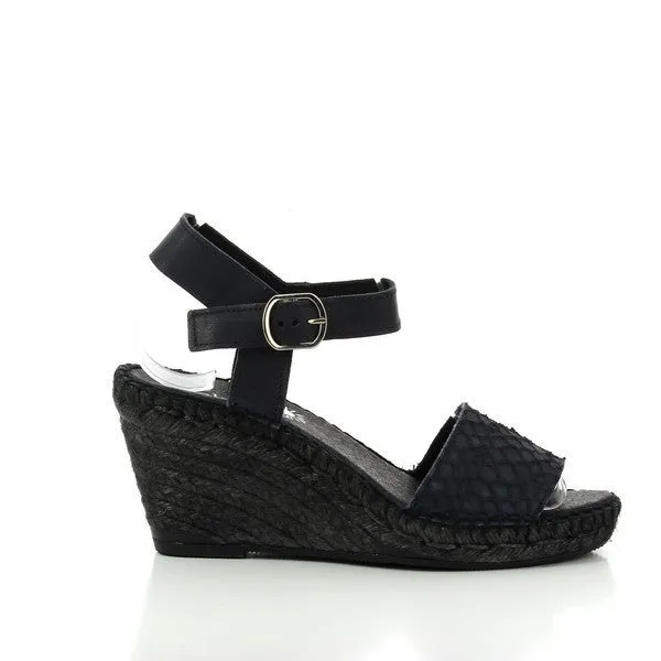 Calzanor 1831 Black Slingback Wedges