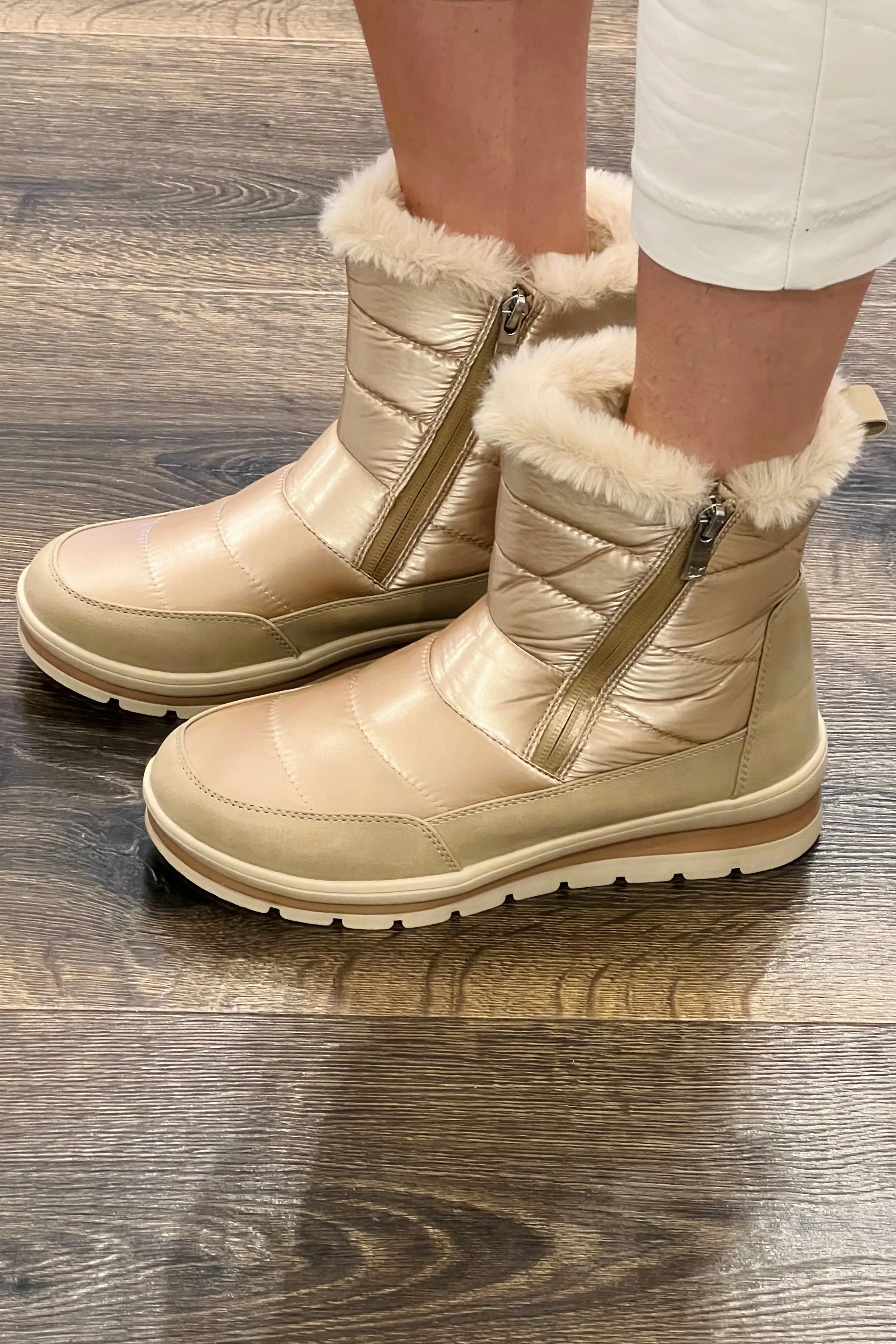 Caprice Fleece Boots