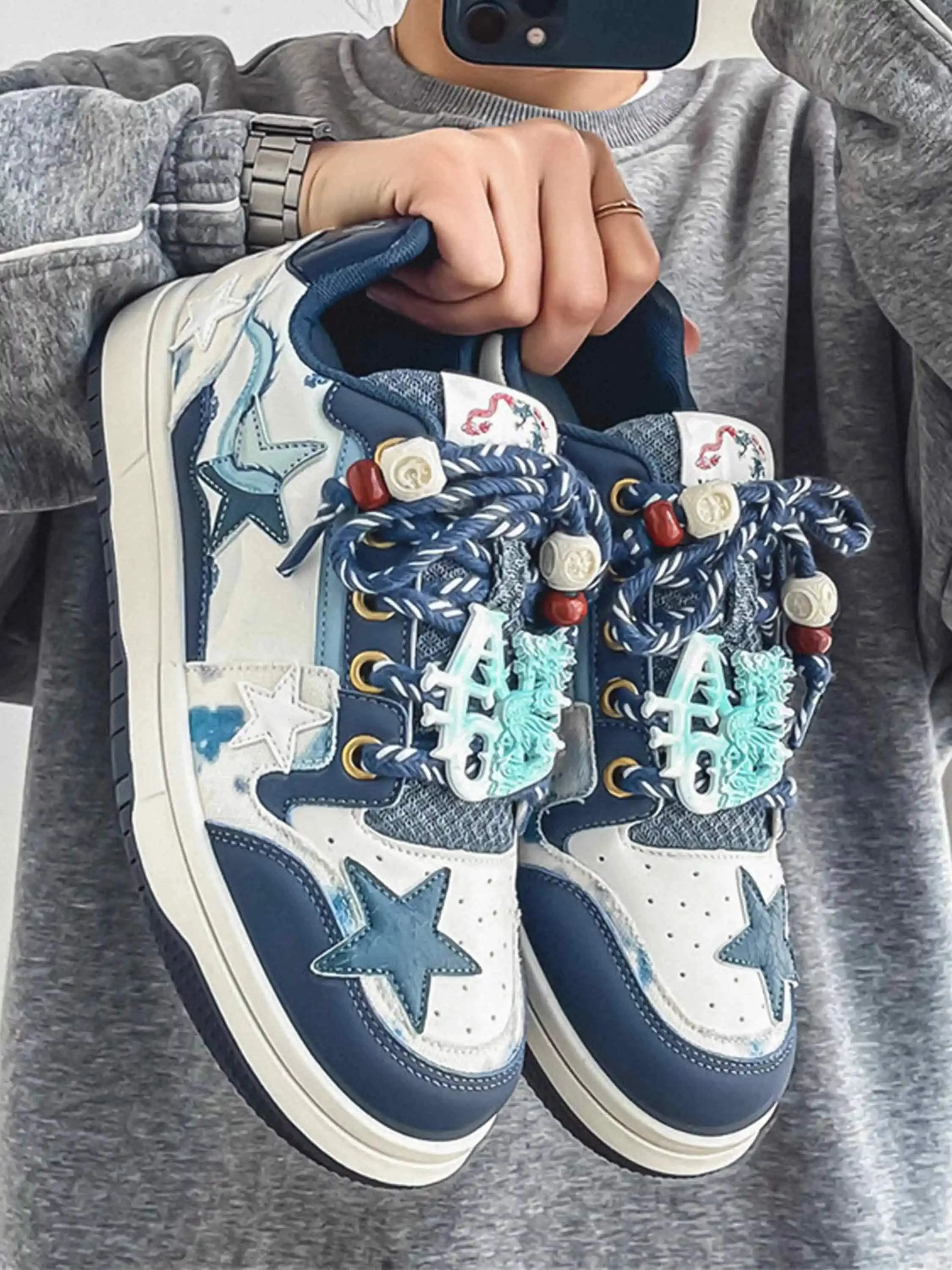 Disguisen Limited Edition Star Versatile Sneakers