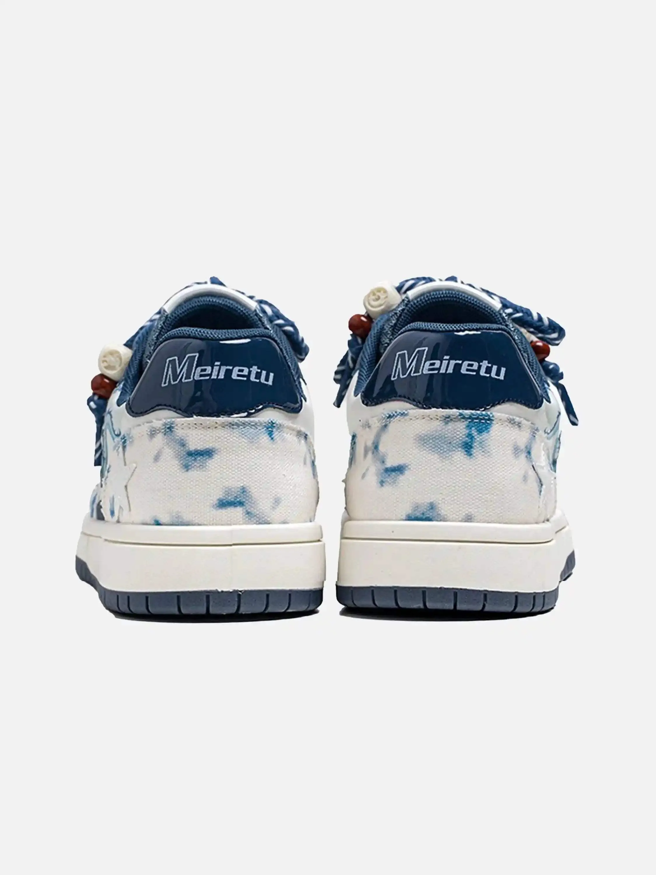 Disguisen Limited Edition Star Versatile Sneakers