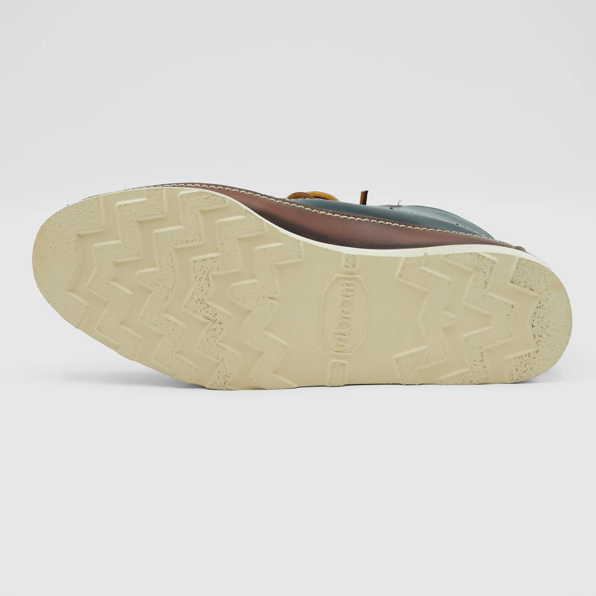 Eastland Shoe Corp. Berwick- Shearling Moc Toe Boot
