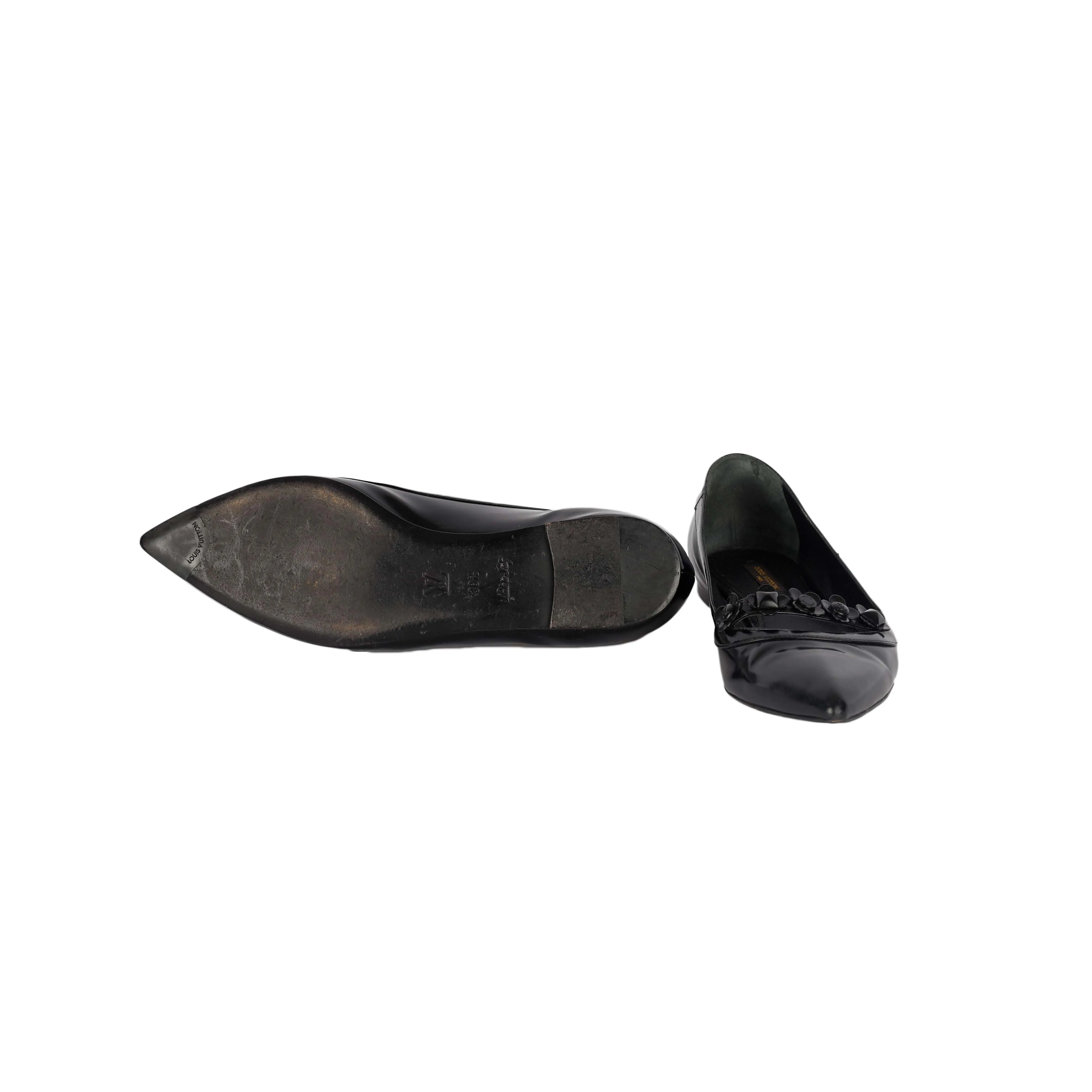 Louis Vuitton Black Fleur Pointed Toe Flat