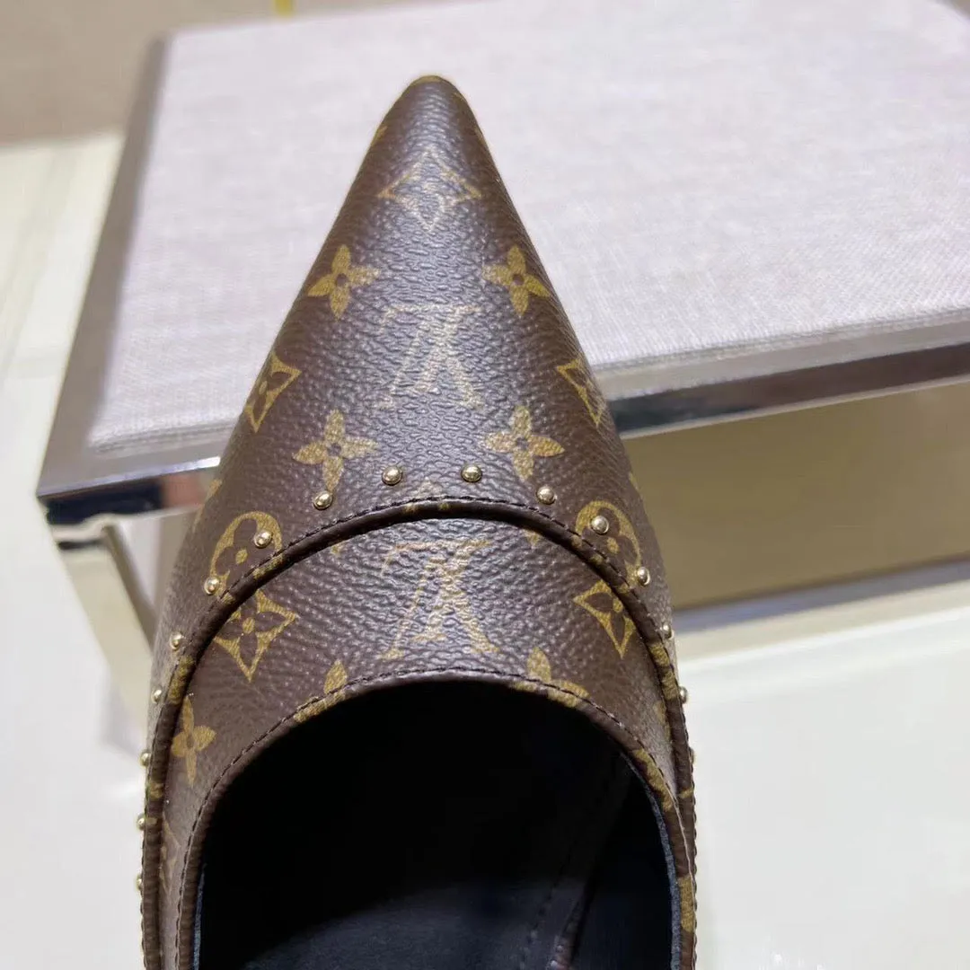 LV Pointed Toe Flats