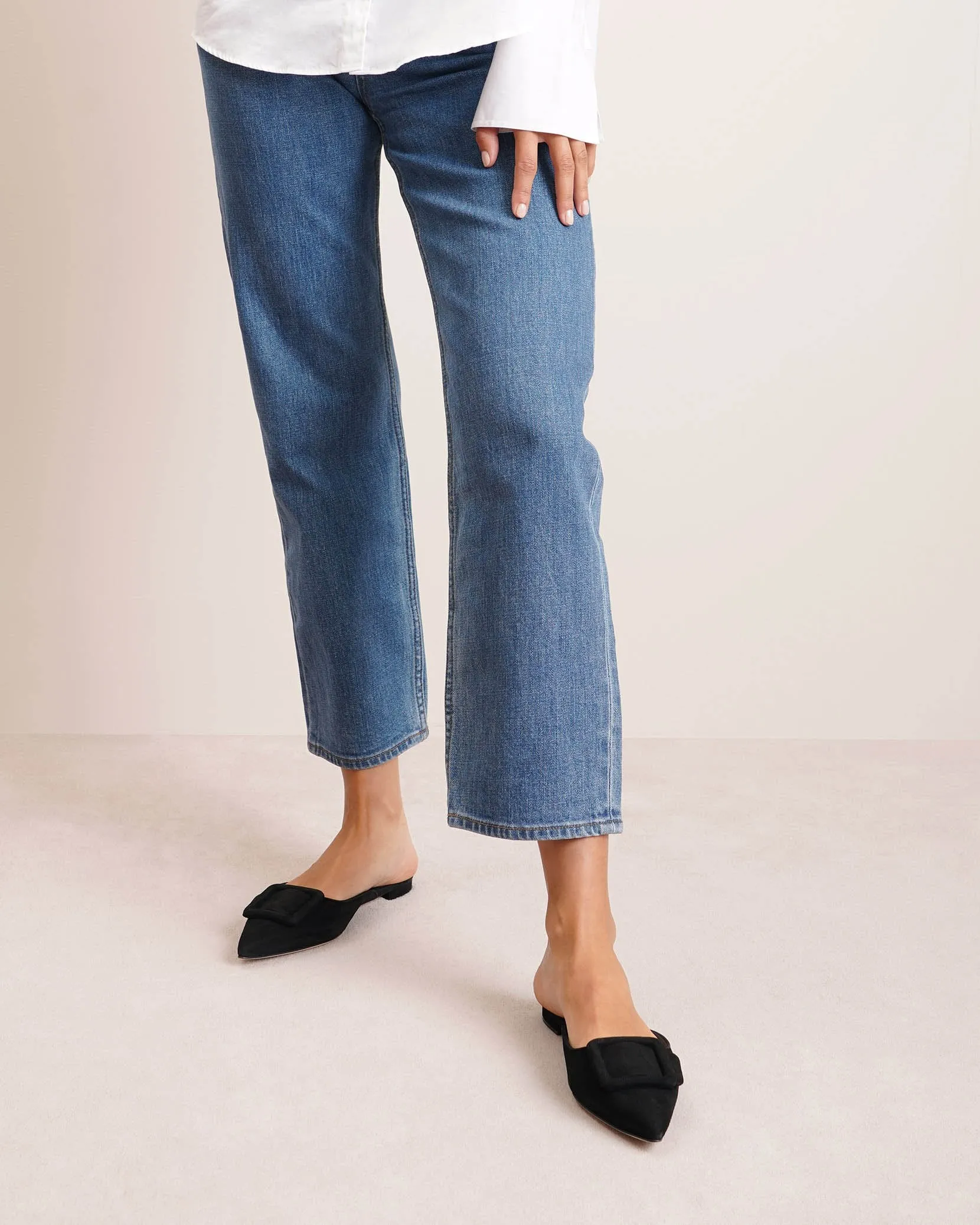 Maysaleflat black suede mule flats