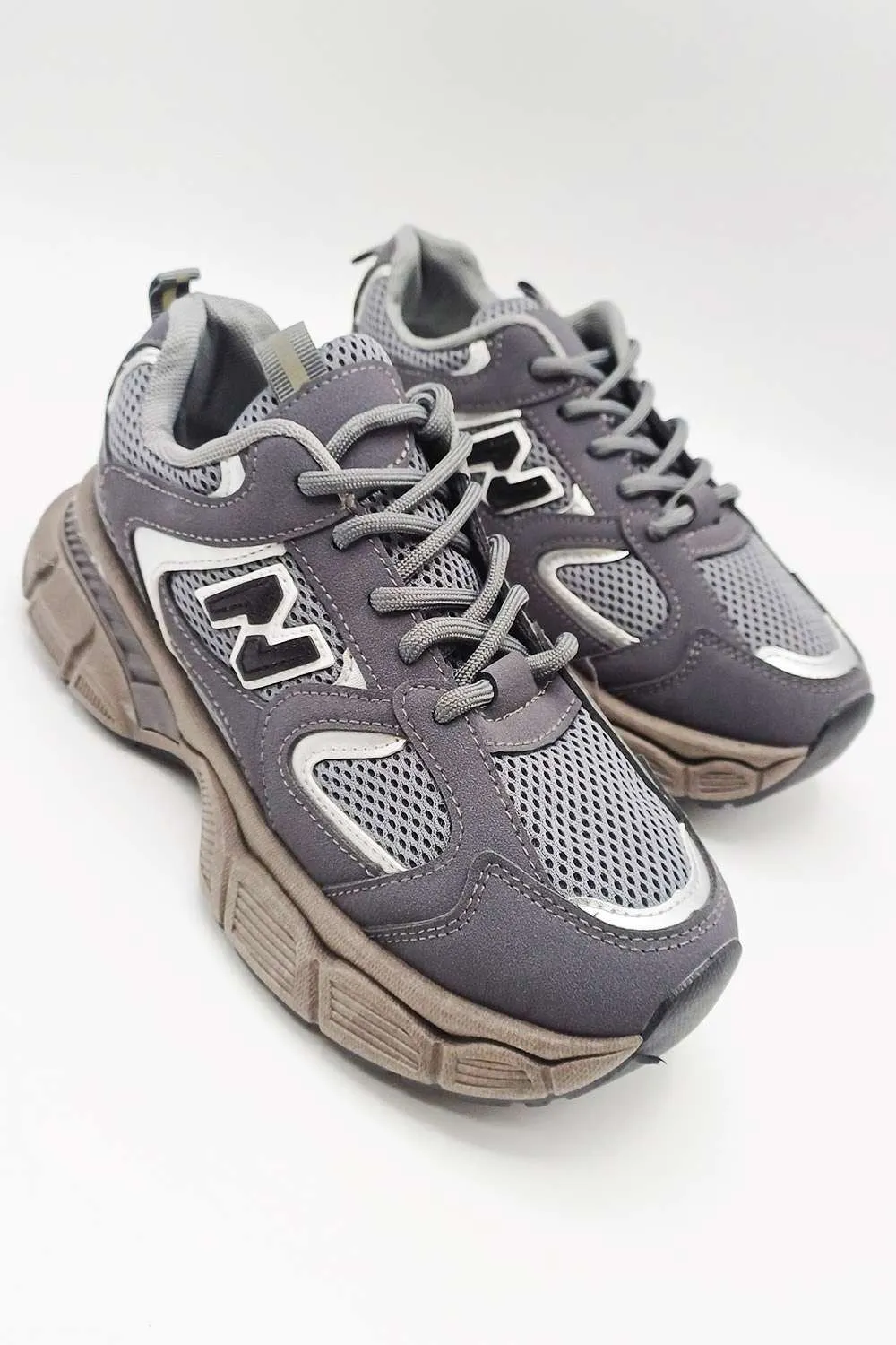 Novastride Mesh Lace-Up Trainers in Grey