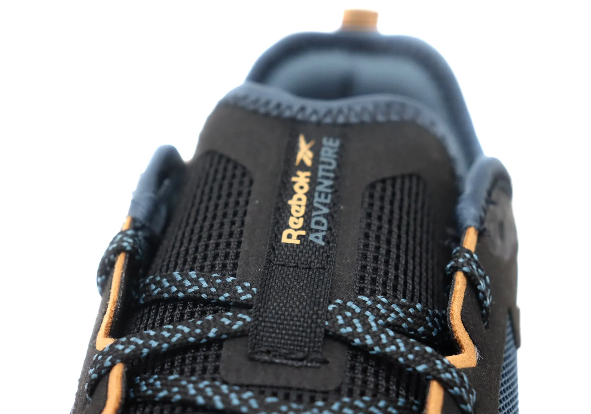 Reebok Mens Nanoflex Adventure TR 2 Comfort Lace Up Sneakers